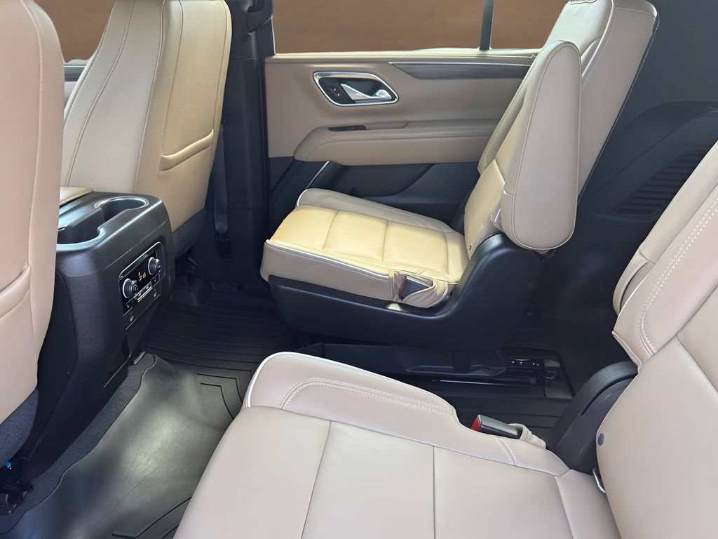 Used 2021 Chevrolet Tahoe Premier w/ Texas Edition RWD image 29