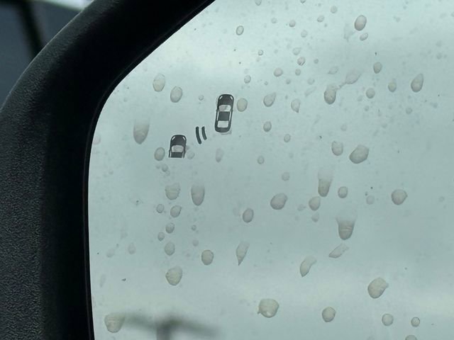 Certified 2023 Ford Explorer XLT w/ Equipment Group 202A image 25