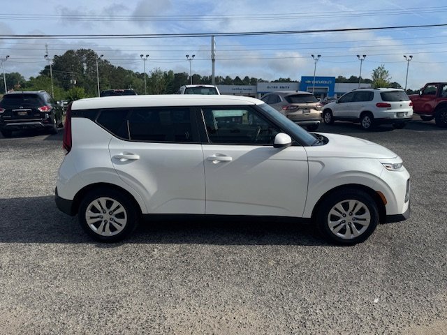 Used 2020 Kia Soul LX image 6