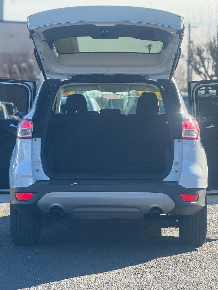 Used 2014 Ford Escape SE image 11