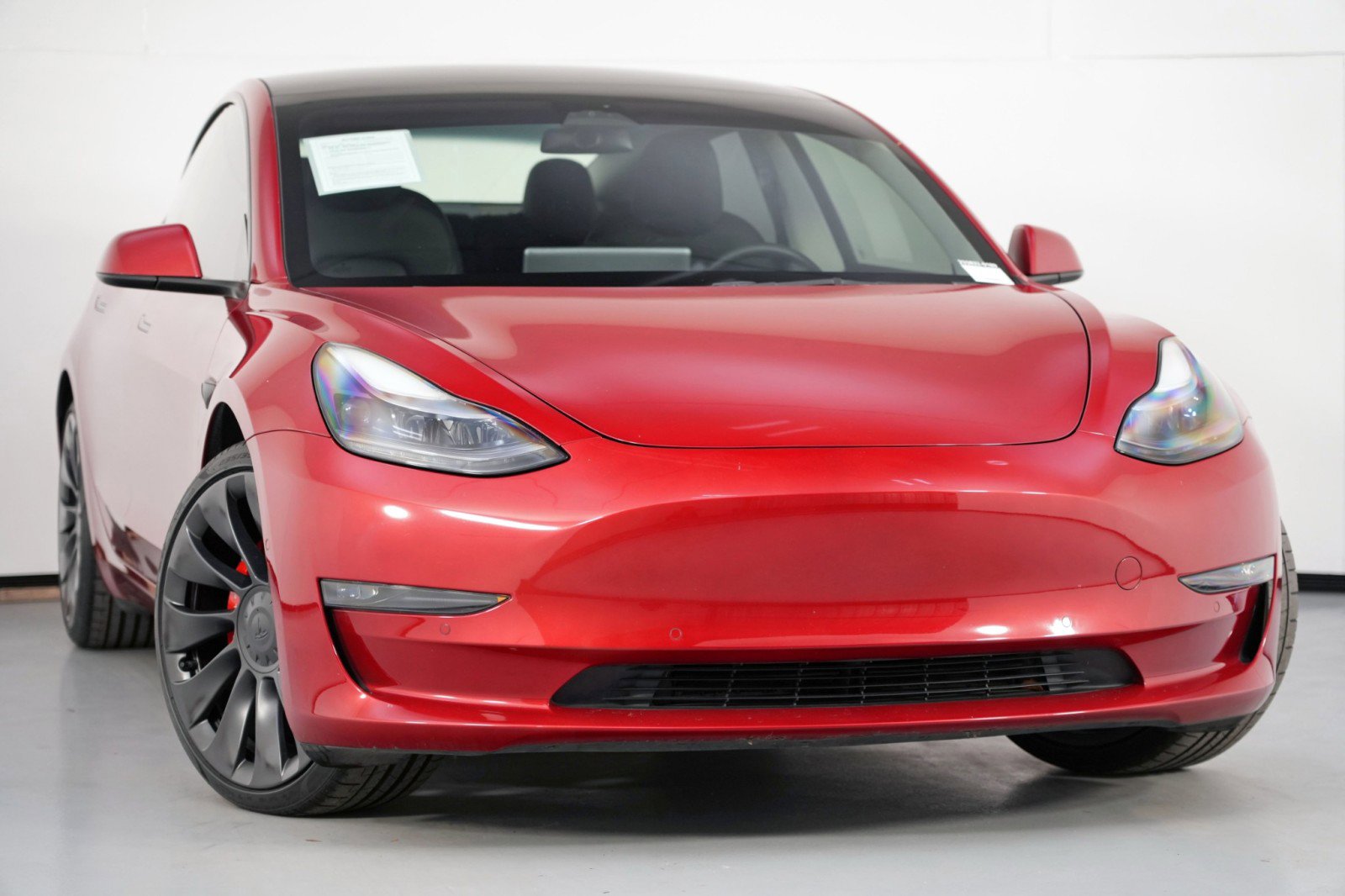 Used 2022 Tesla Model 3 Performance image 4