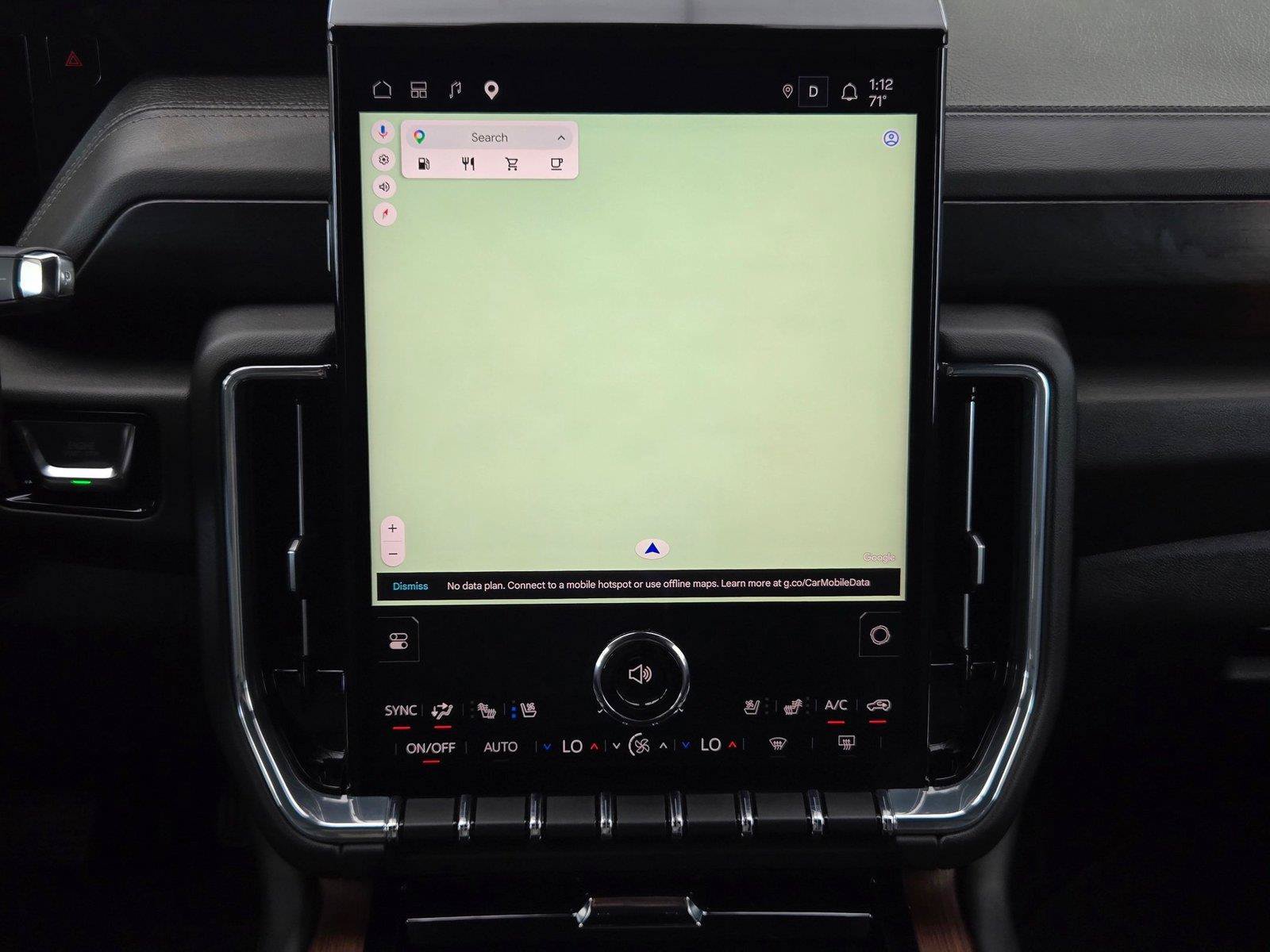 Used 2025 GMC Yukon Denali AWD/4WD image 15