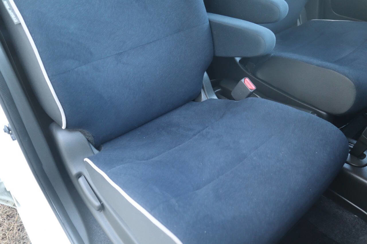 Used 2012 Nissan Cube 1.8 S w/ Indigo Limited Edition Pkg image 12
