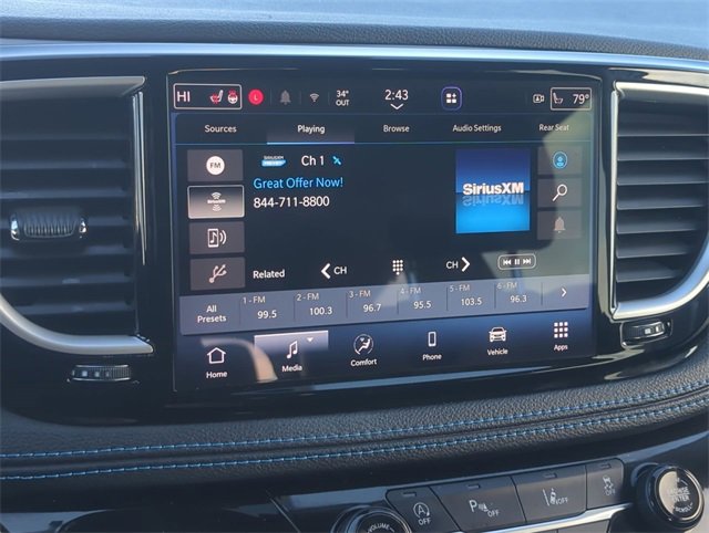 Used 2021 Chrysler Pacifica Touring-L w/ Uconnect Theater Family Group image 17