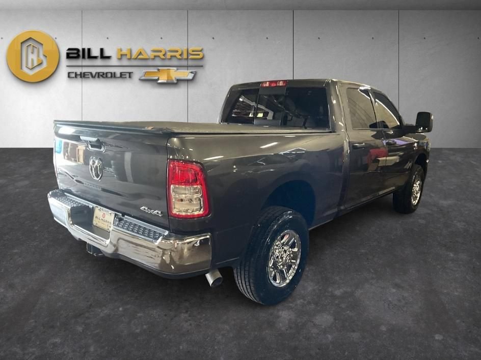 Used 2024 RAM 3500 Tradesman w/ Chrome Appearance Group AWD/4WD image 2
