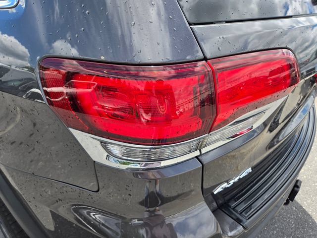 Certified 2021 Jeep Grand Cherokee Laredo X AWD/4WD image 12