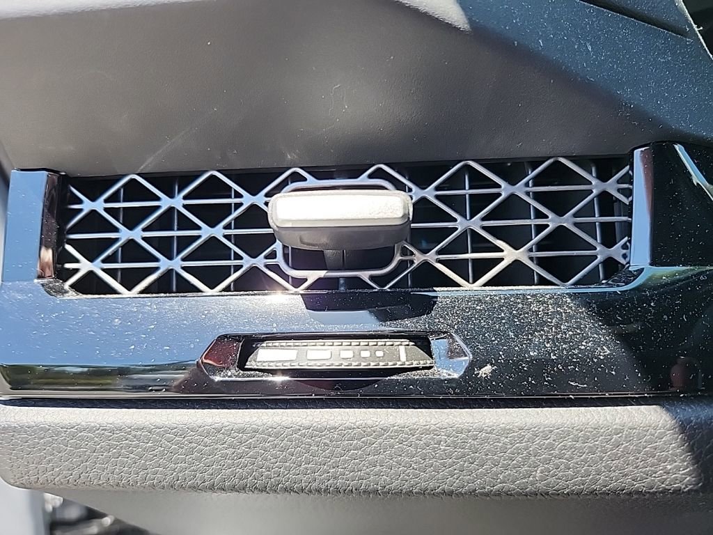 Used 2023 Honda Accord Sport image 19