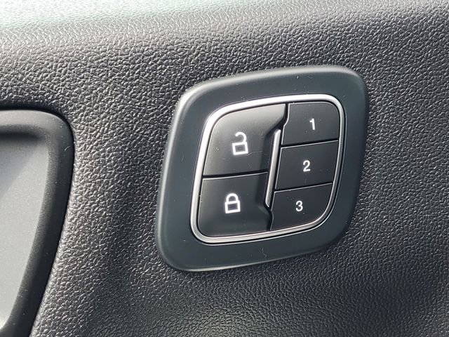 Certified 2025 Ford Escape ST-Line Select w/ Tech Pack #2 AWD/4WD image 26