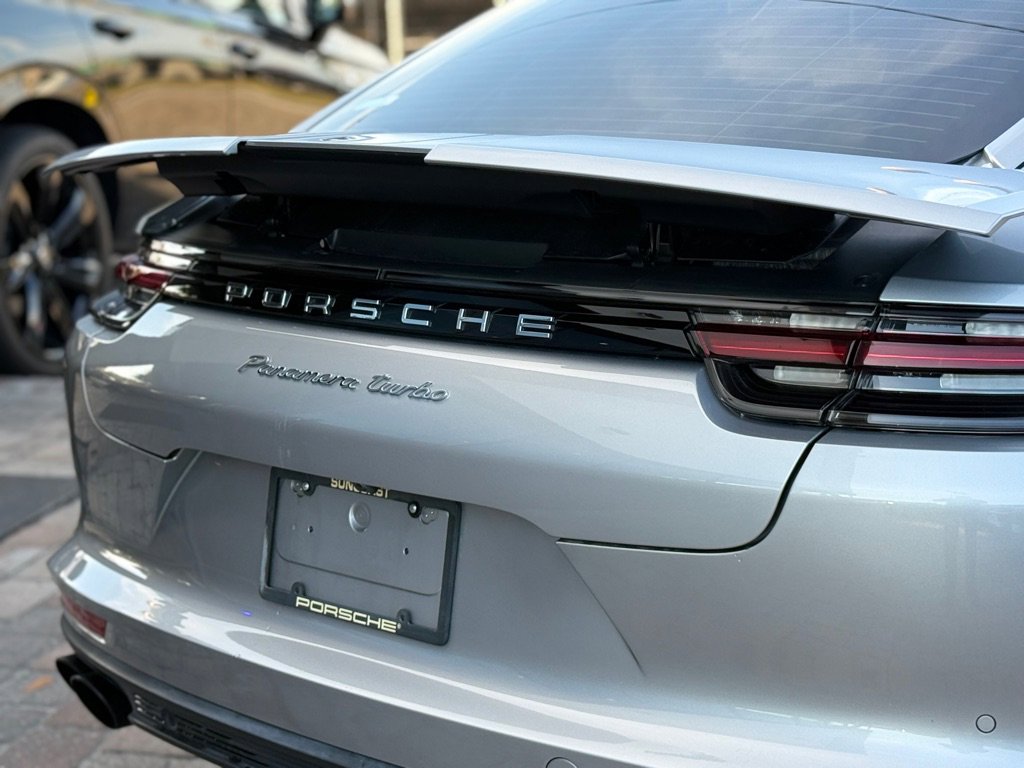 Used 2018 Porsche Panamera Turbo Executive w/ Assistance Package image 3