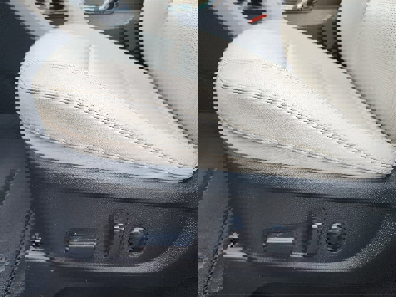 Used 2020 Kia Telluride EX image 23