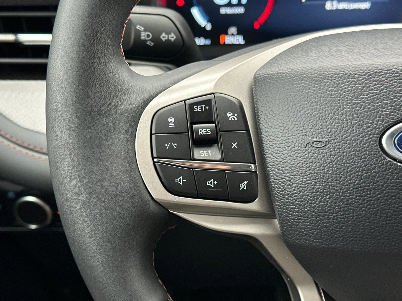 New 2026 Ford Explorer Active image 26