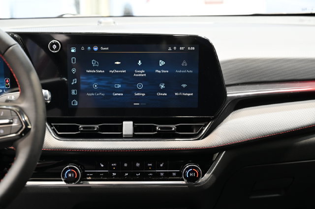 New 2027 Chevrolet Equinox RS FWD image 14