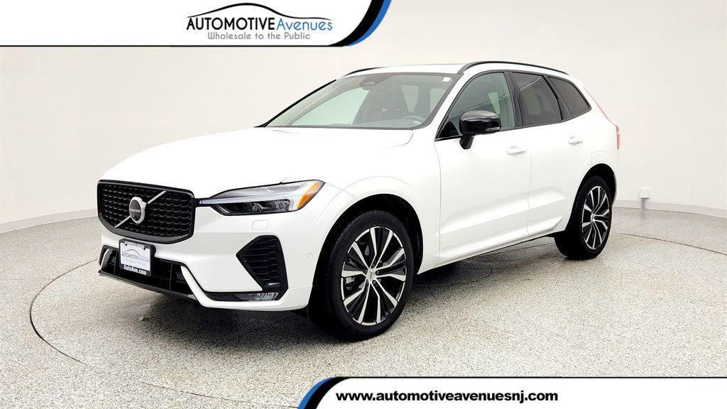 Used 2024 Volvo XC60 B5 Plus w/ Protection Package Premier AWD/4WD image 1