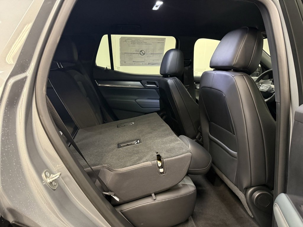 New 2026 GMC Terrain AT4 image 18