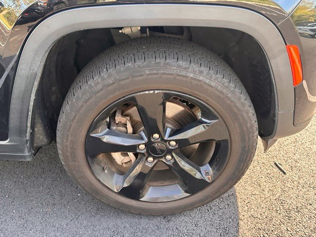 Used 2021 Jeep Grand Cherokee L Laredo AWD/4WD image 12