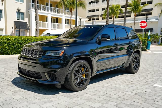 Used 2018 Jeep Grand Cherokee Trackhawk AWD/4WD image 9