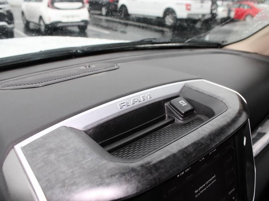 Used 2020 RAM 1500 Big Horn image 13