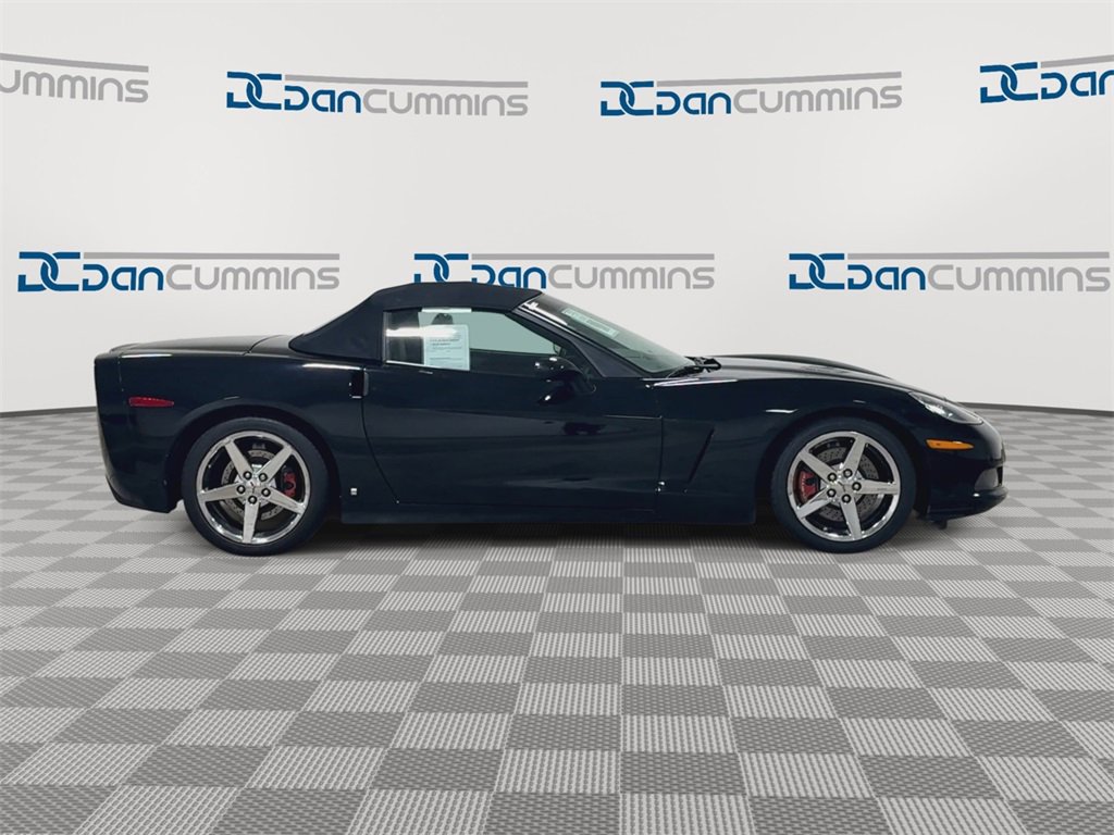 Used 2007 Chevrolet Corvette Convertible w/ Preferred Equipment Group image 9