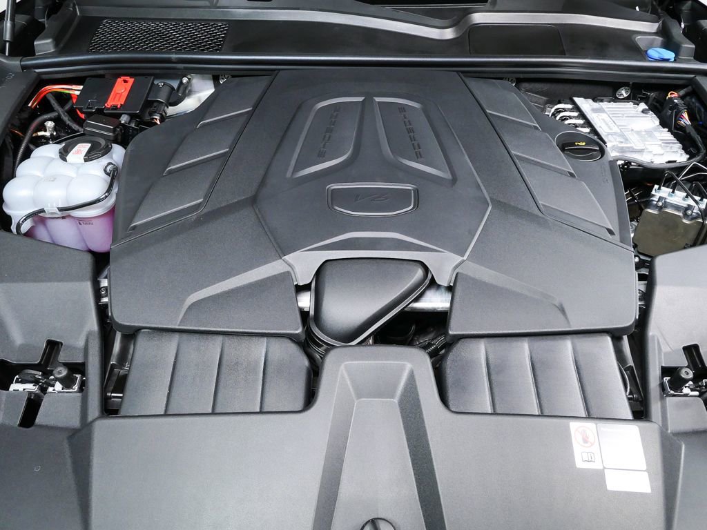 New 2026 Porsche Cayenne Coupe image 35