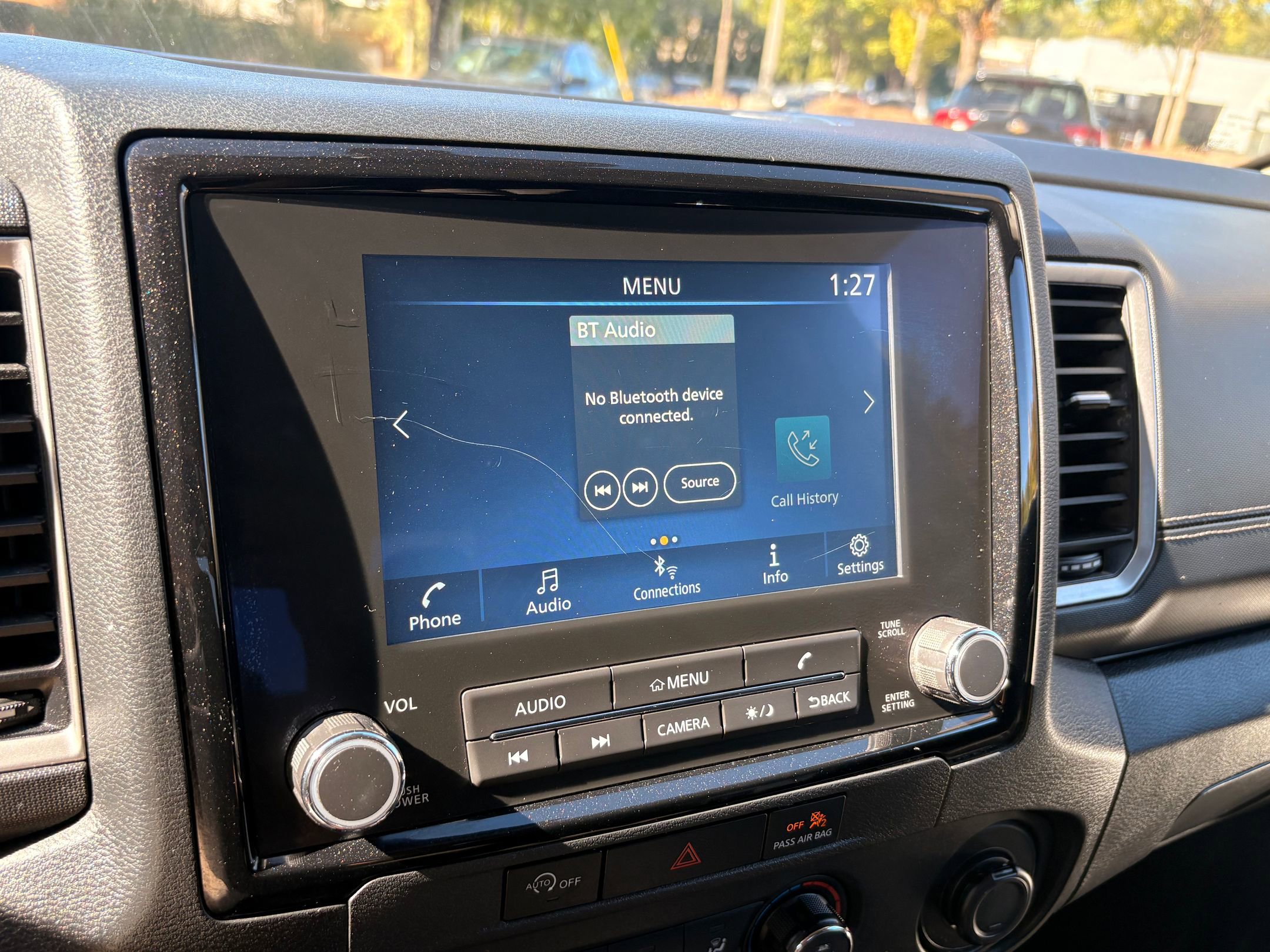Used 2023 Nissan Frontier SV image 28
