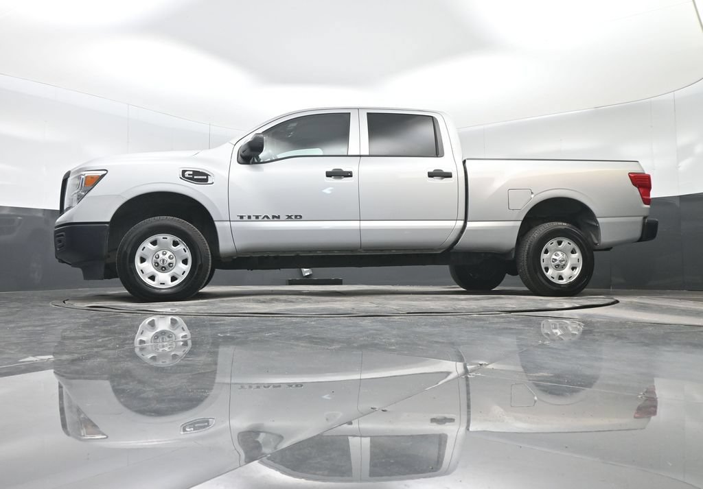Used 2019 Nissan Titan S AWD/4WD image 18