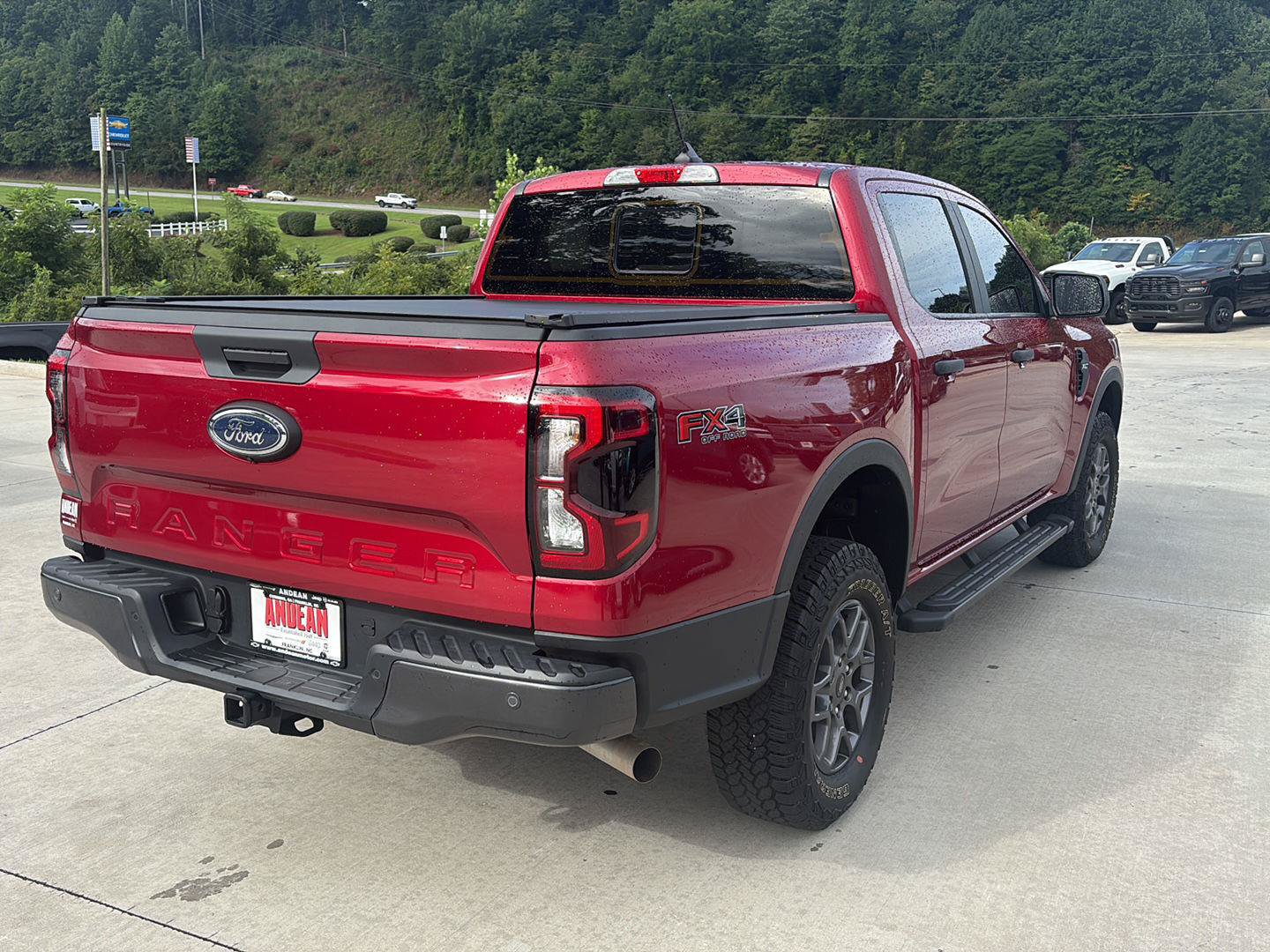 Used 2025 Ford Ranger XLT w/ Equipment Group 301A High AWD/4WD image 4
