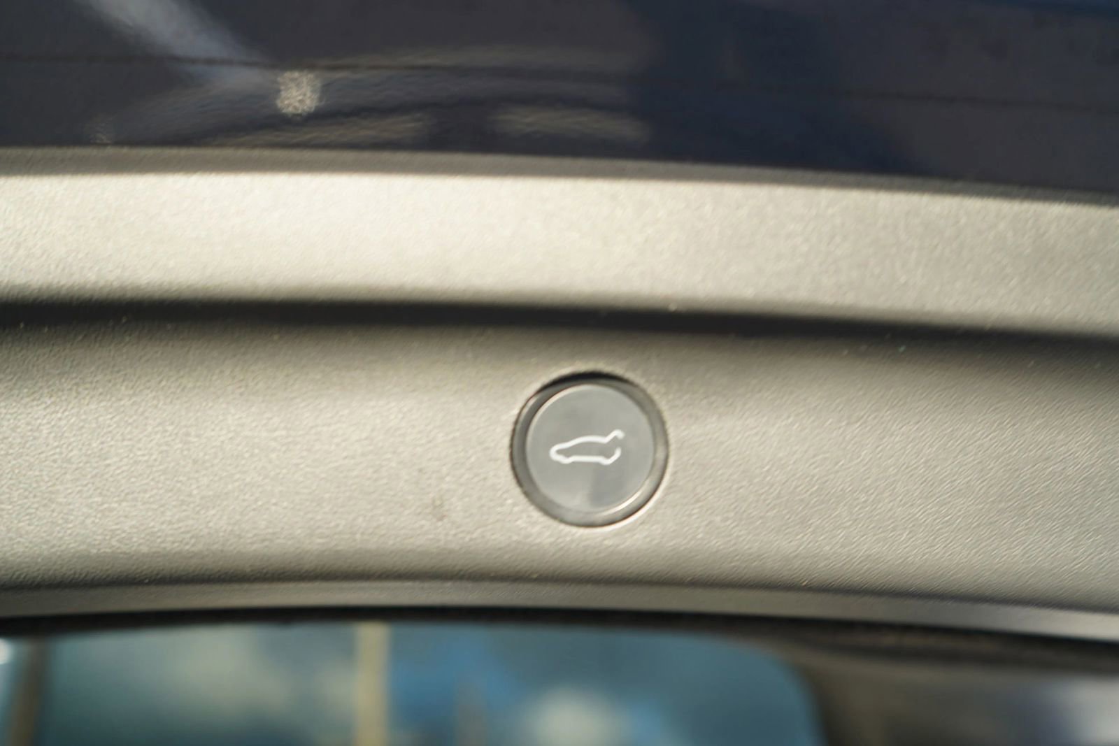 Used 2022 Tesla Model Y Performance image 27