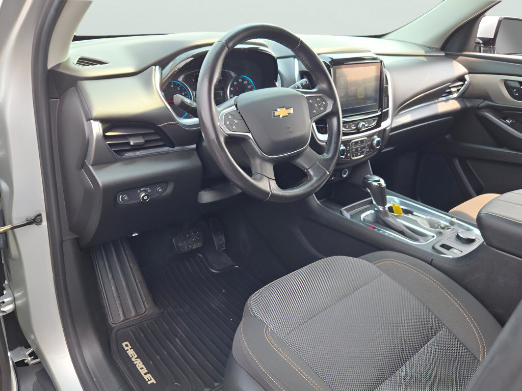 Certified 2019 Chevrolet Traverse LT FWD image 25