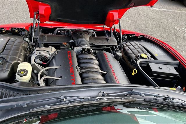 Used 1997 Chevrolet Corvette Coupe w/ Memory Pkg RWD image 19
