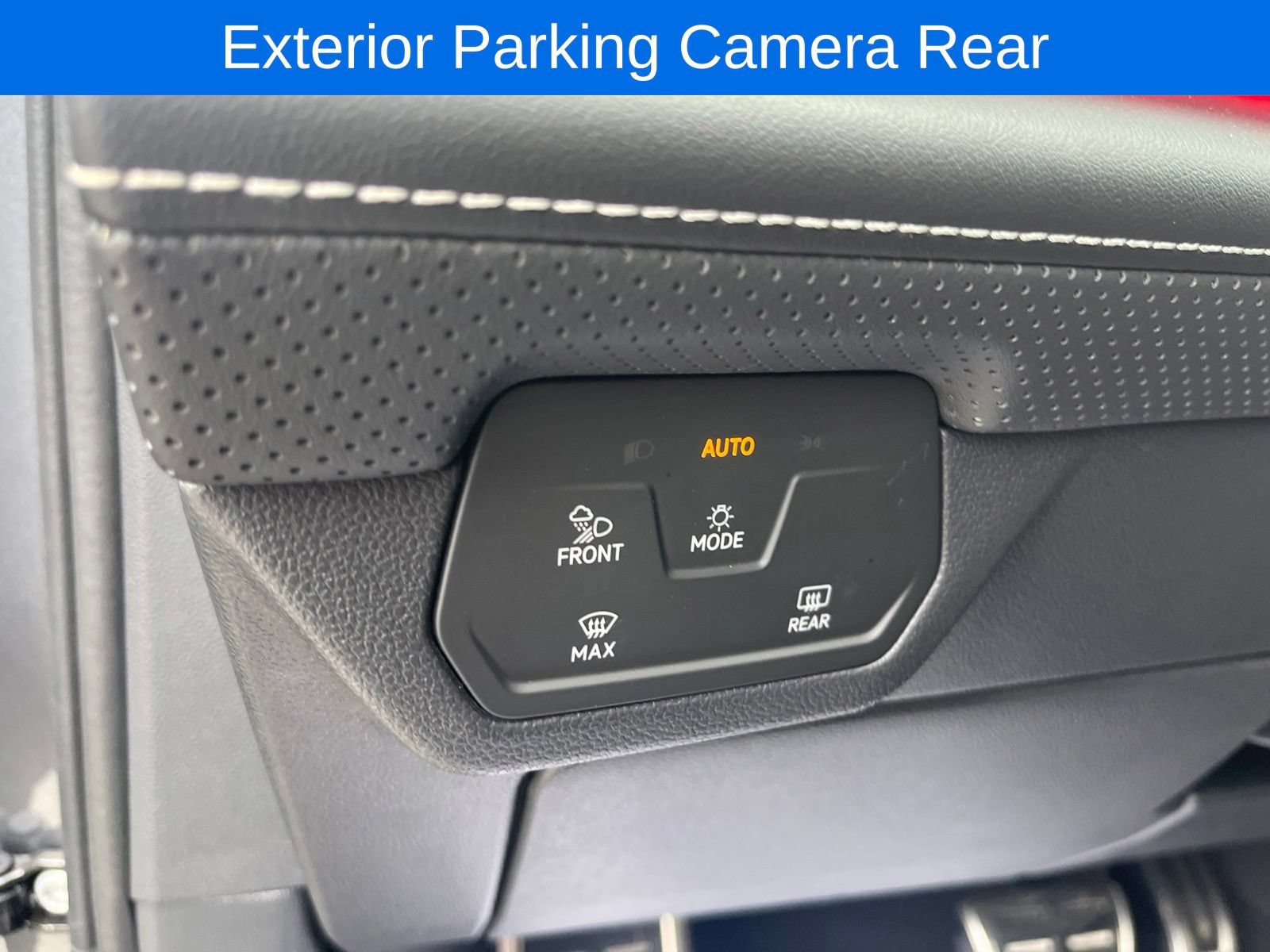 Certified 2024 Volkswagen Atlas SEL Premium R-Line AWD/4WD image 16