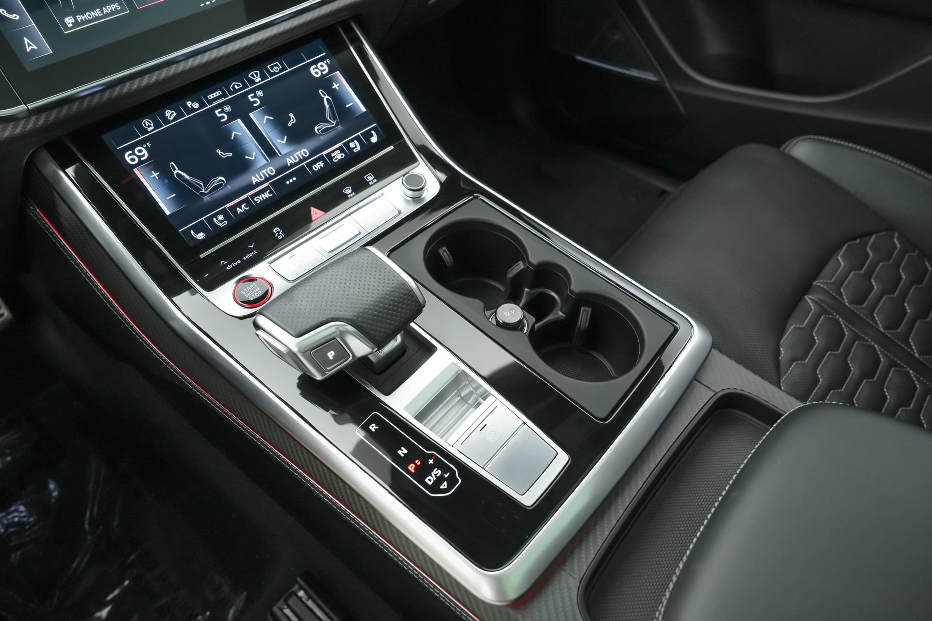 Used 2024 Audi RS Q8 AWD/4WD image 22