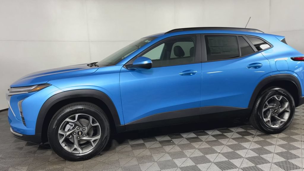 New 2026 Chevrolet Trax LT FWD image 8