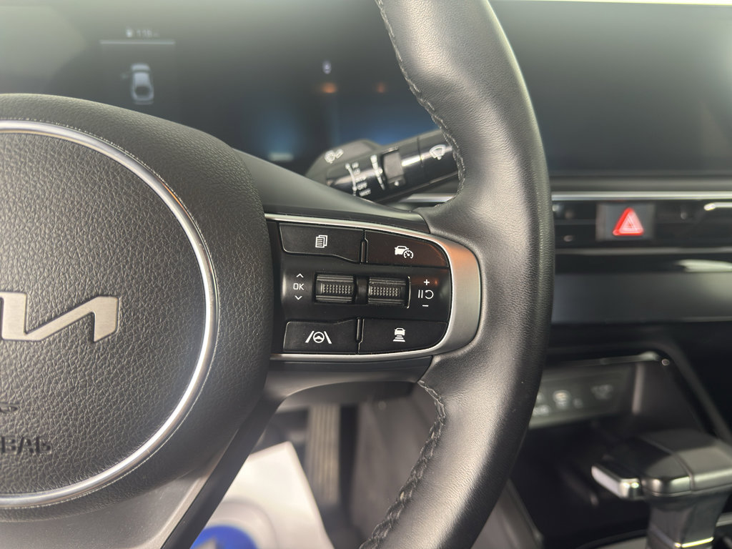 Used 2025 Kia K5 GT-Line AWD/4WD image 21