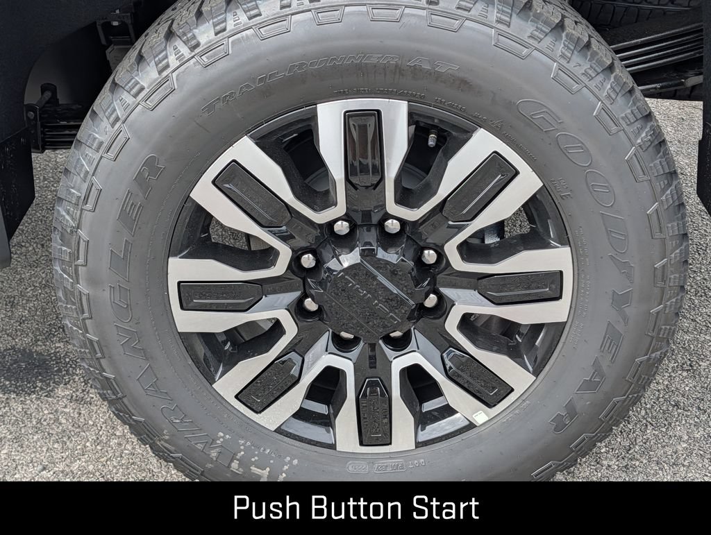 New 2026 GMC Sierra 2500 Denali Ultimate AWD/4WD image 12