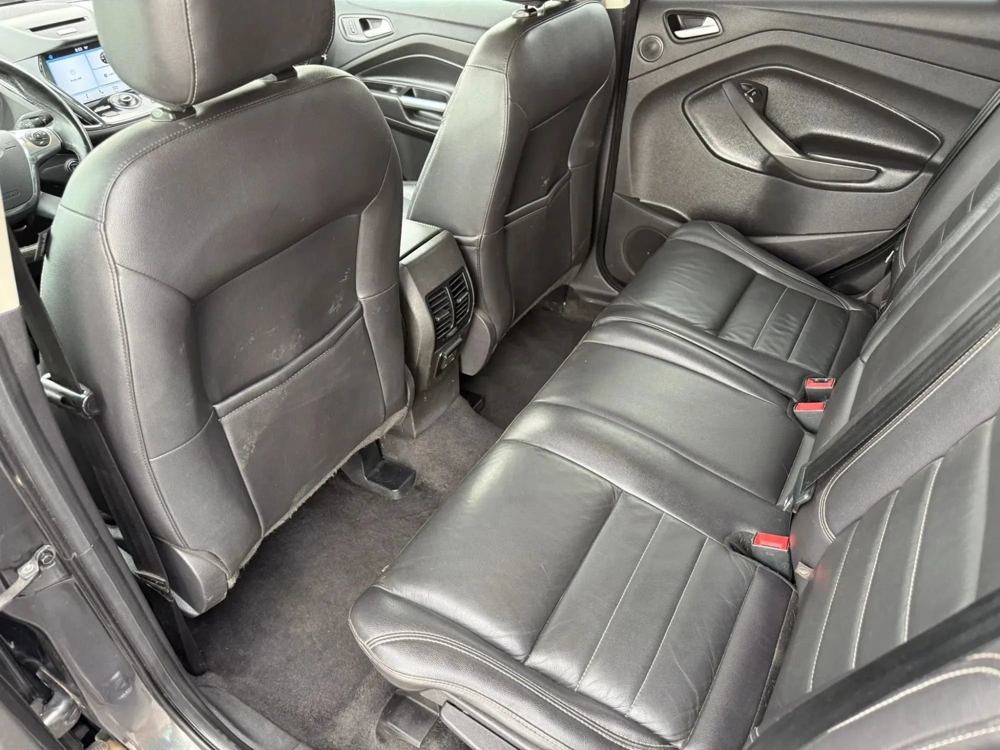 Used 2016 Ford Escape Titanium w/ Equipment Group 301A AWD/4WD image 31