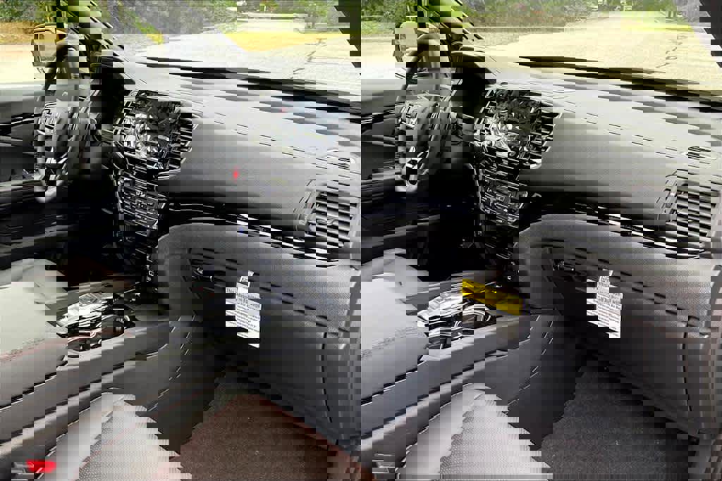 New 2026 Honda Ridgeline Black Edition image 9