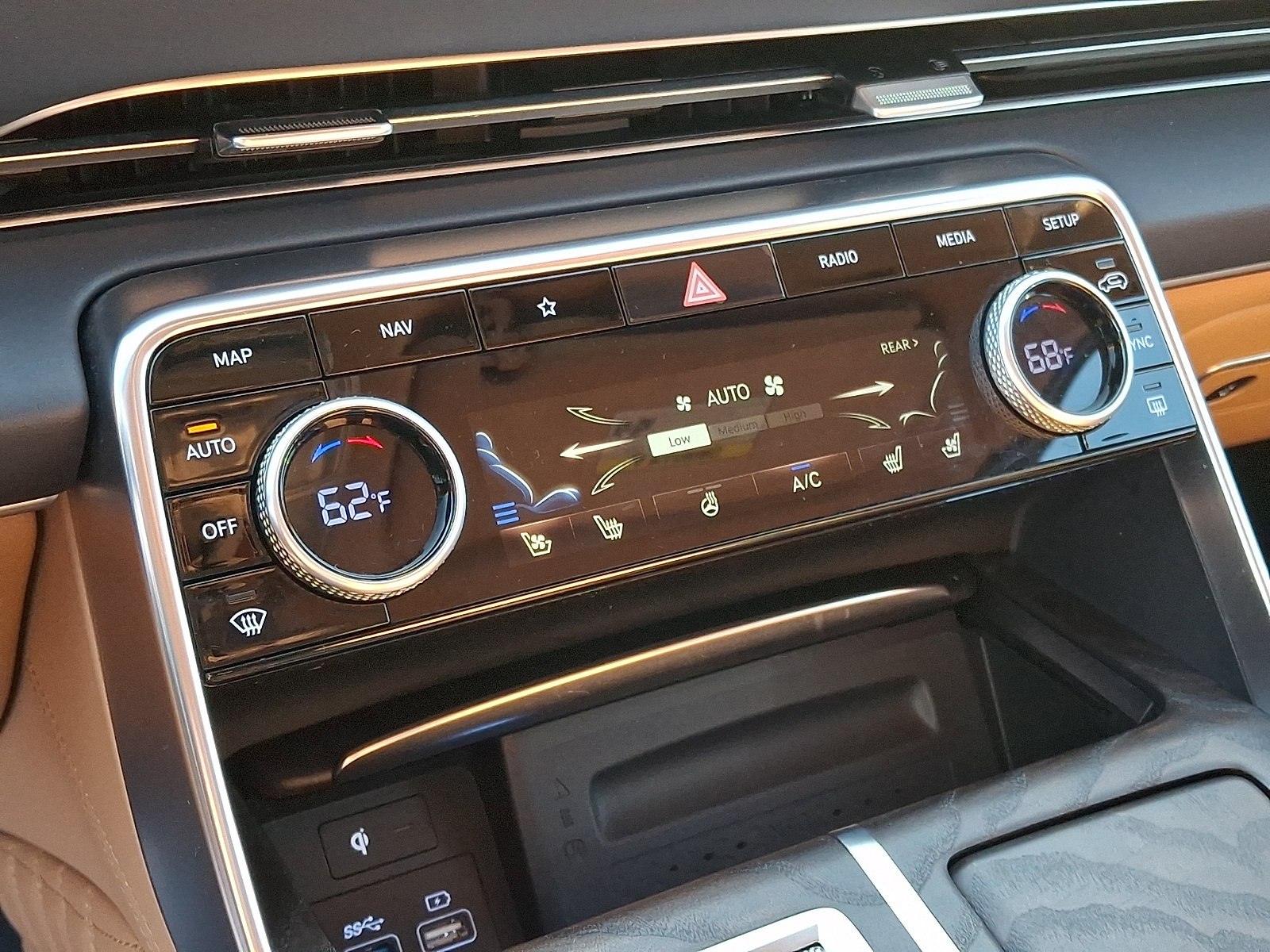 Certified 2024 Genesis GV80 3.5T w/ Prestige Package AWD/4WD image 19