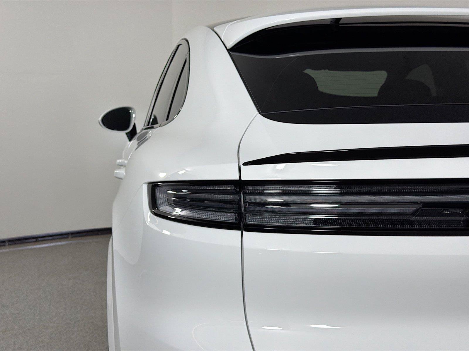 Certified 2026 Porsche Cayenne Coupe AWD/4WD image 16