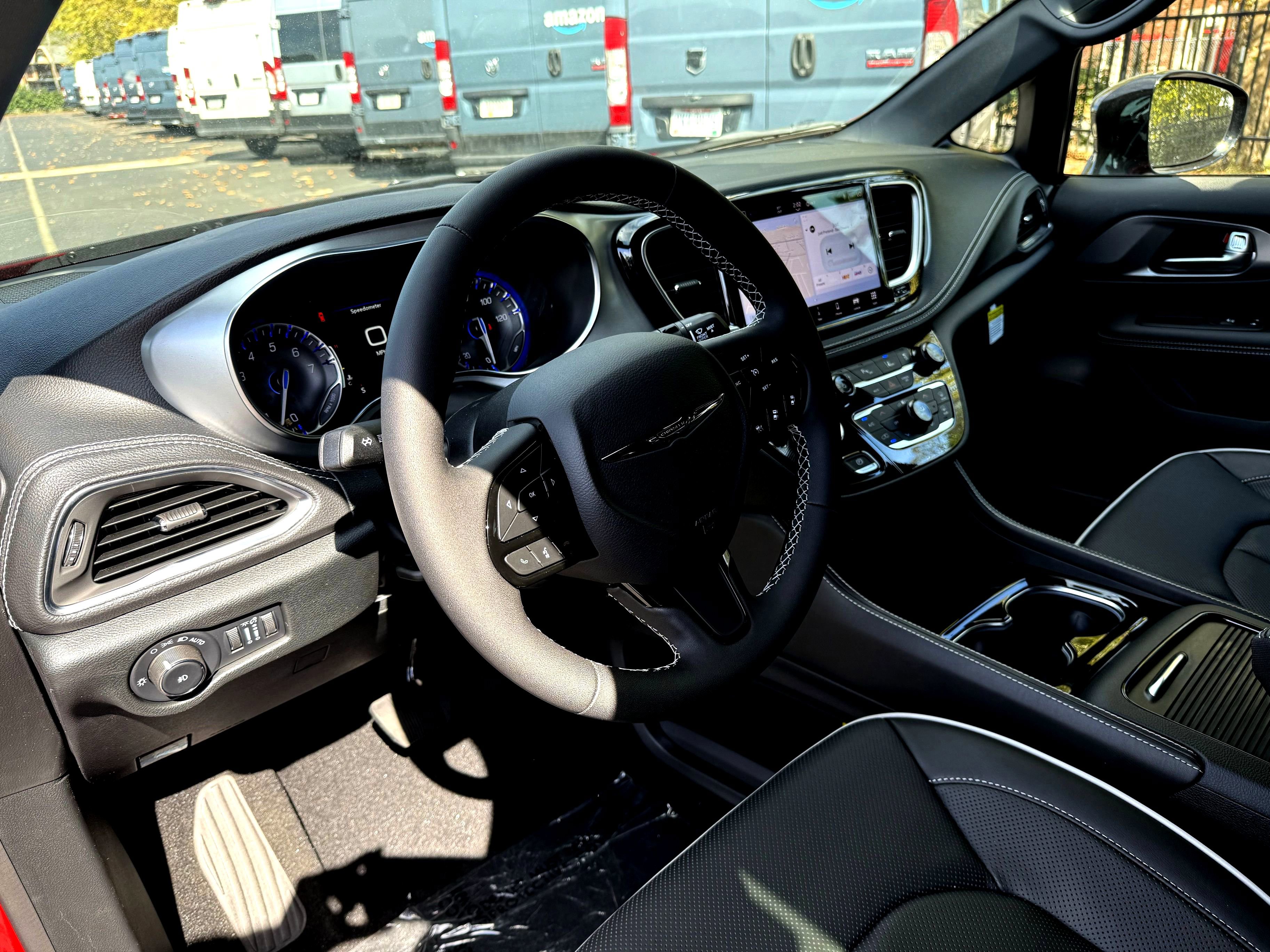 New 2026 Chrysler Pacifica Limited image 22