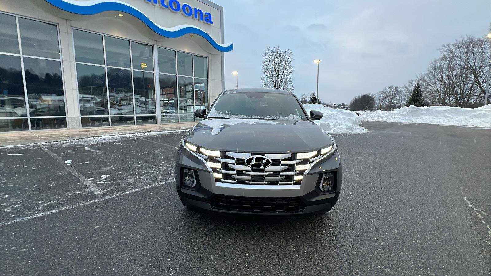 Used 2024 Hyundai Santa Cruz SEL image 9