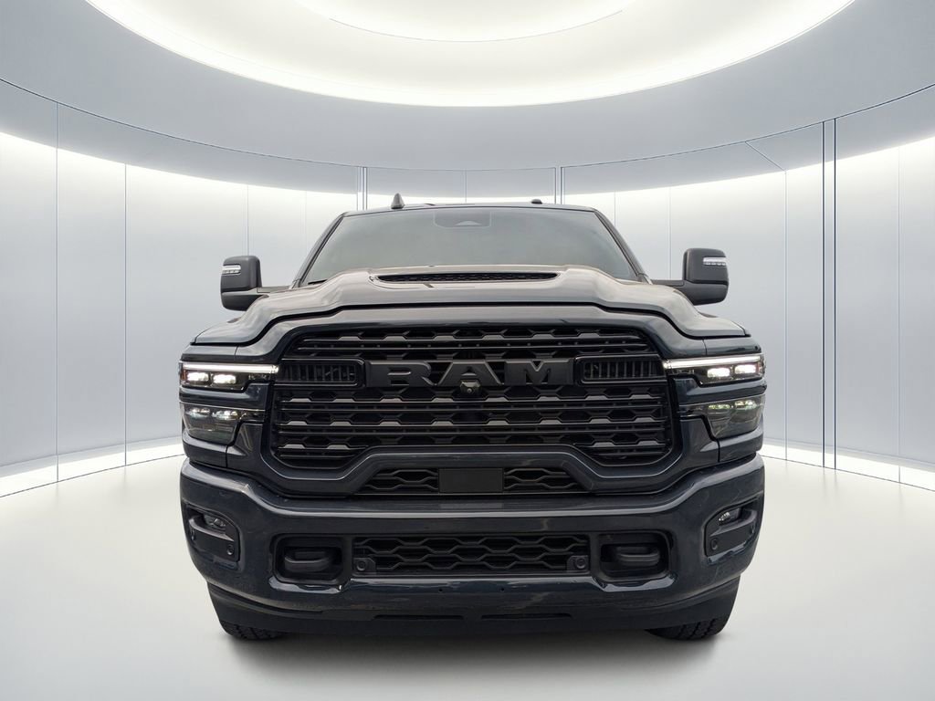 Used 2025 RAM 2500 Limited AWD/4WD image 9