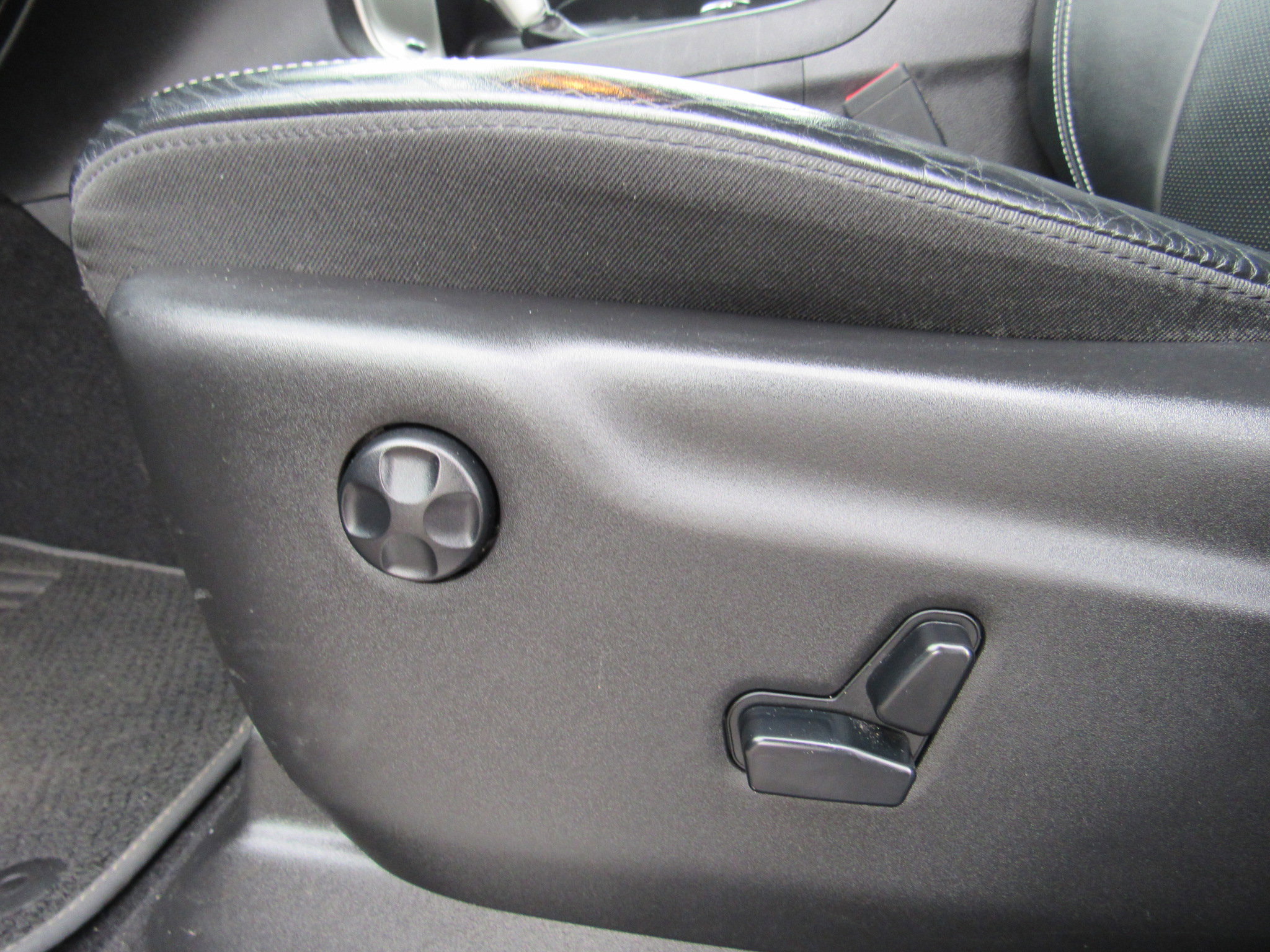 Used 2021 Jeep Grand Cherokee Limited w/ Quick Order Package 28K 80th image 15