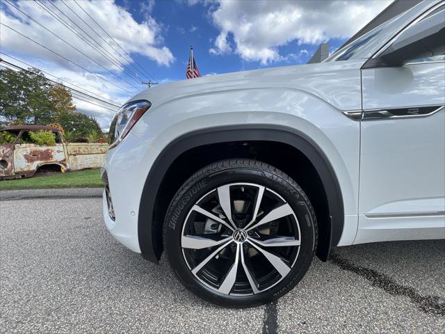 New 2026 Volkswagen Atlas SEL Premium R-Line image 10