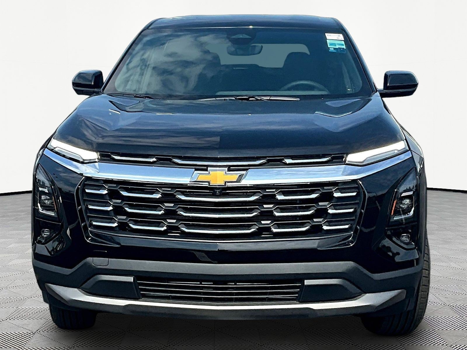 New 2027 Chevrolet Equinox LT w/ Safety and Technology Package AWD/4WD image 2