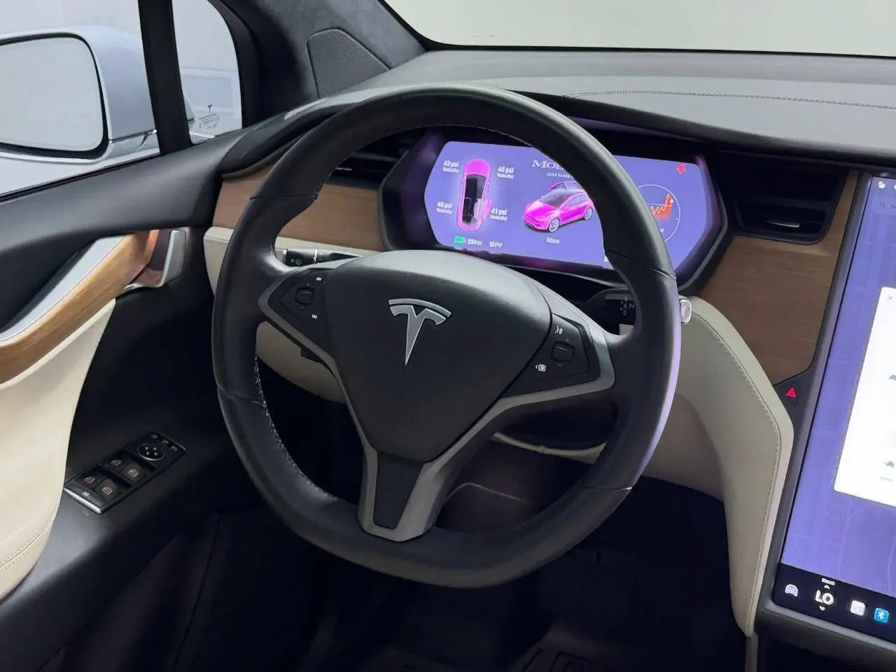 Used 2020 Tesla Model X Long Range AWD/4WD image 26