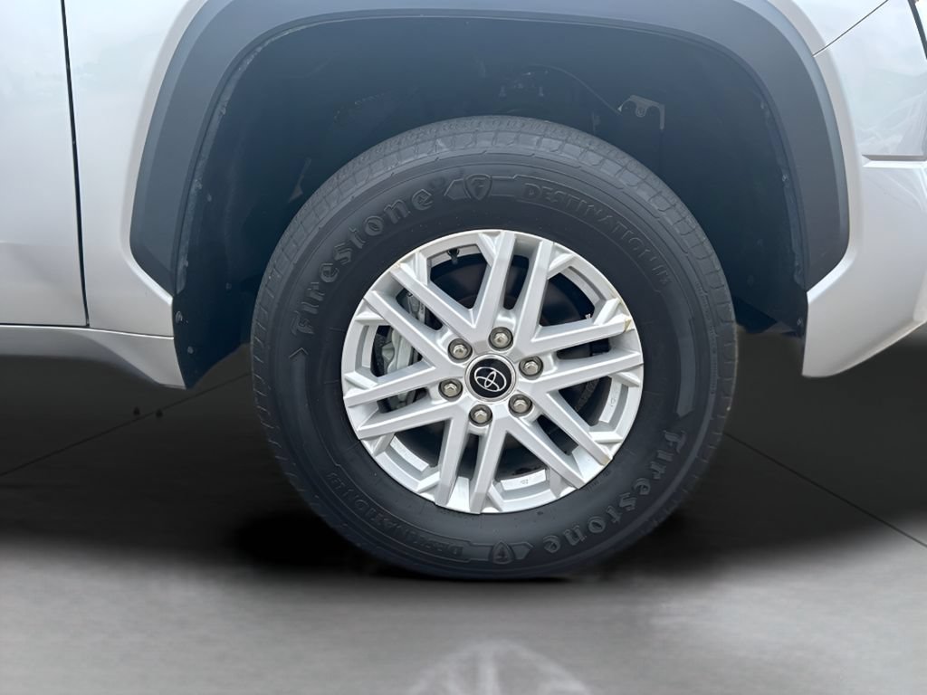 Used 2023 Toyota Tundra SR5 w/ SR5 Premium Package AWD/4WD image 26