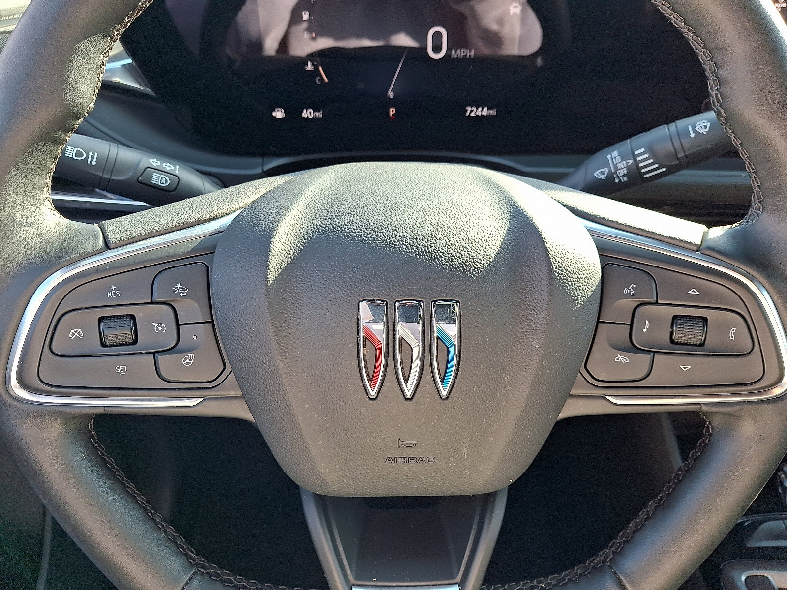 Used 2024 Buick Envista Sport Touring w/ Convenience I Package image 17