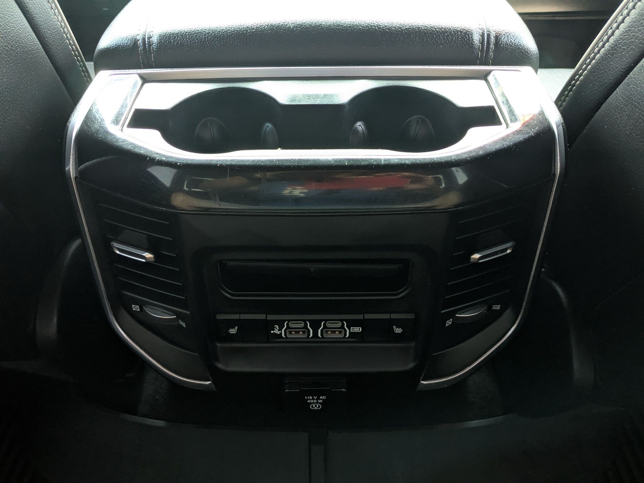 Used 2020 RAM 1500 Laramie AWD/4WD image 29