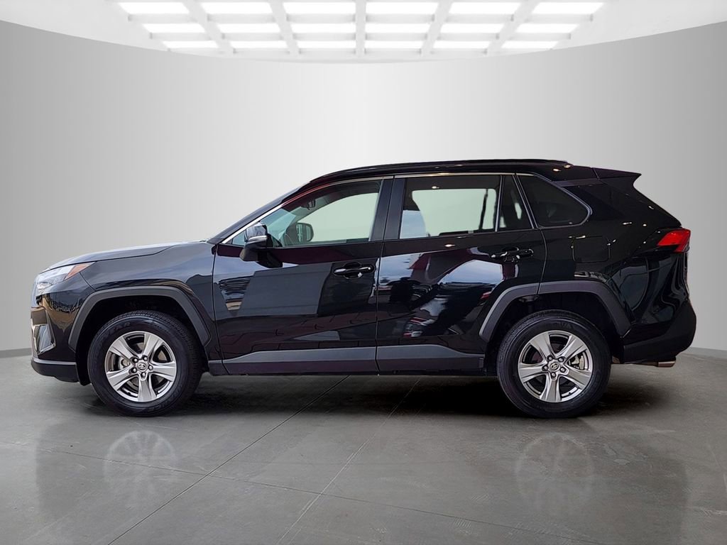 Used 2024 Toyota RAV4 XLE image 8
