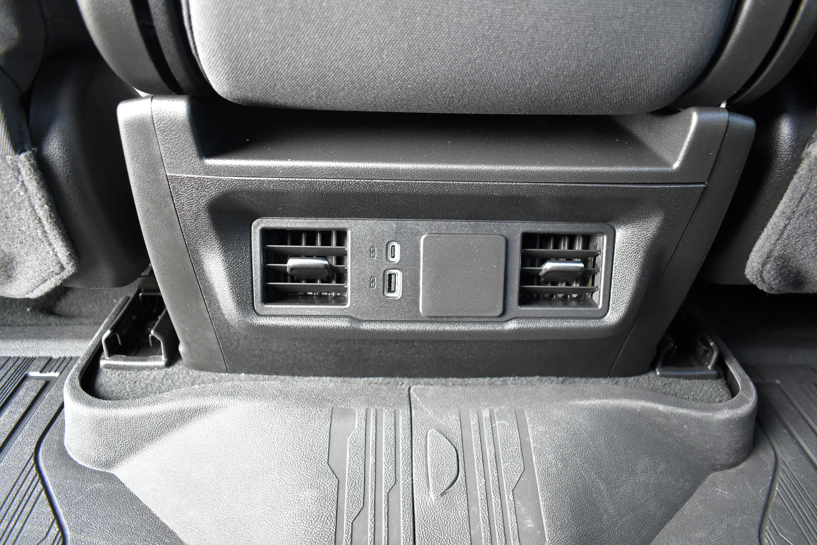 Used 2026 GMC Sierra 1500 Pro w/ Pro Value Package image 23